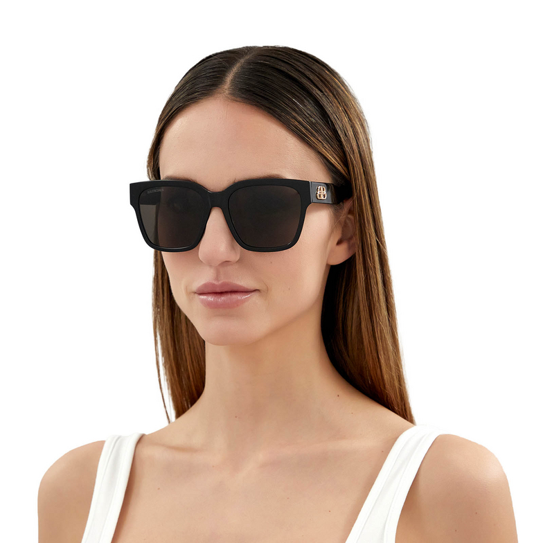Balenciaga BB0056S Sunglasses 001 black - 6/6