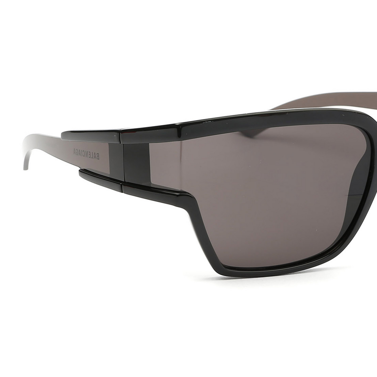 Balenciaga® Butterfly Sunglasses: BB0039S color Black 001 - 3/4.