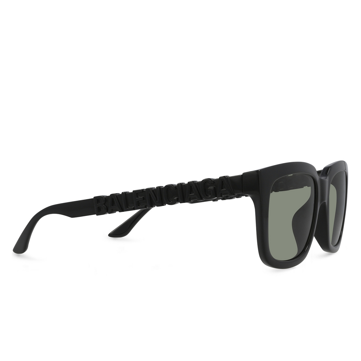 Balenciaga® Square Sunglasses: BB0108S color Black 001 - three-quarters view.