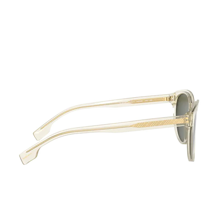 Burberry BARTLETT Sunglasses 385271 transparent yellow - 3/4