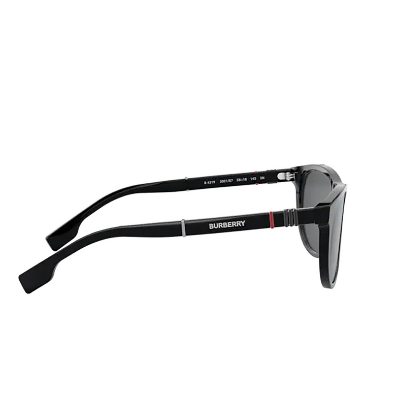 Burberry ELLIS Sunglasses 300187 black - 3/4