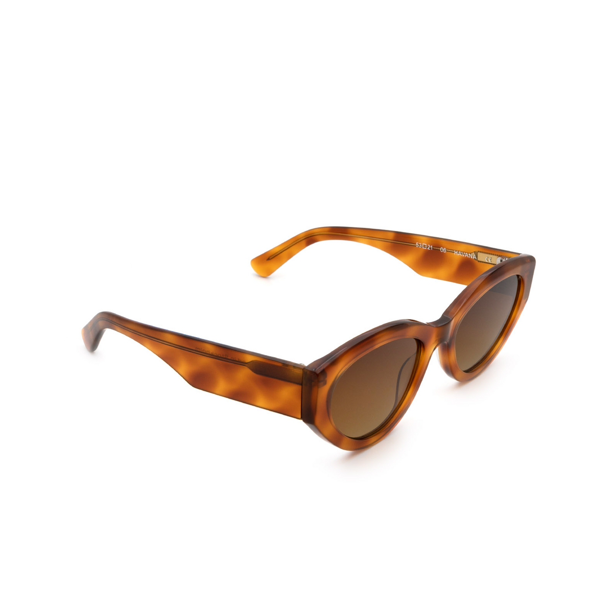 Chimi 06 Sunglasses HAVANA - three-quarters view