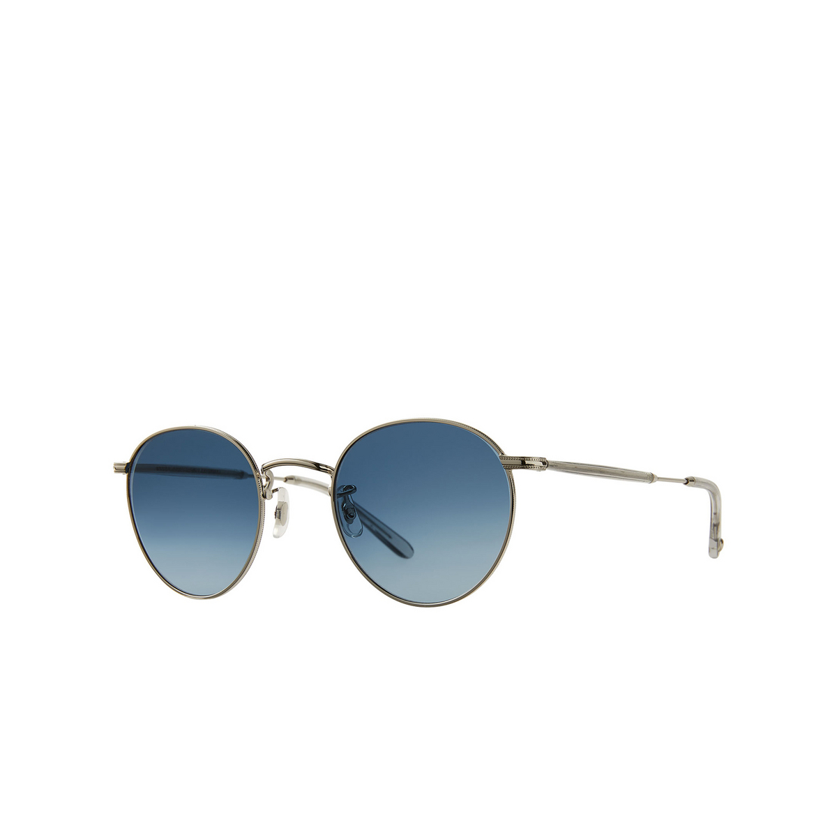 Garrett Leight® Round Sunglasses: Wilson M Sun color Silver-matte Llg S-mllg/sfcobg - three-quarters view.