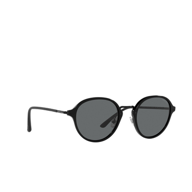 Giorgio Armani AR8139 Sonnenbrillen 5042B1 matte black - Dreiviertelansicht