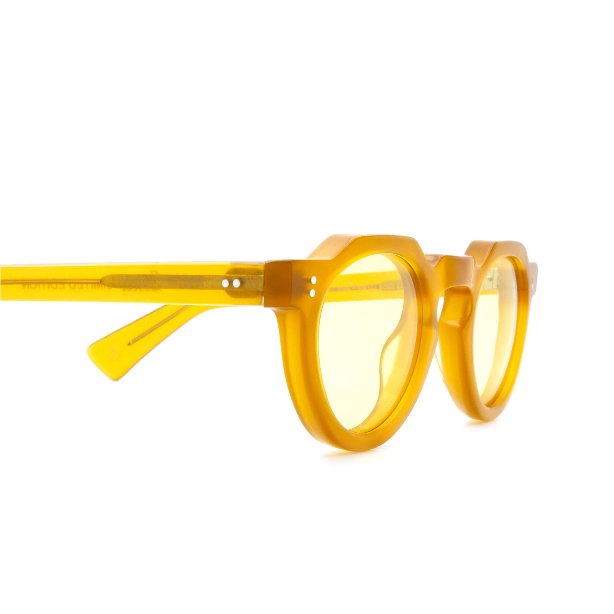 Lesca® Irregular Sunglasses: CROWN PANTO 8MM color 1 Honey - product thumbnail 3/3