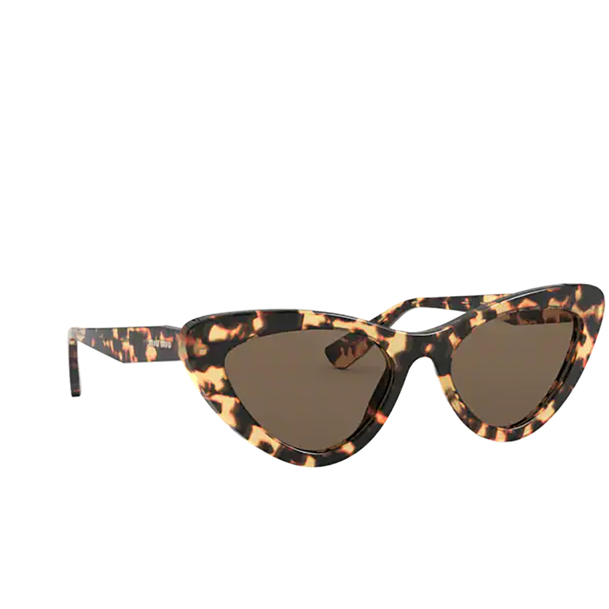 Miu Miu® Cat-eye Sunglasses: MU 01VS color Light Havana 7S08C1 - three-quarters view.