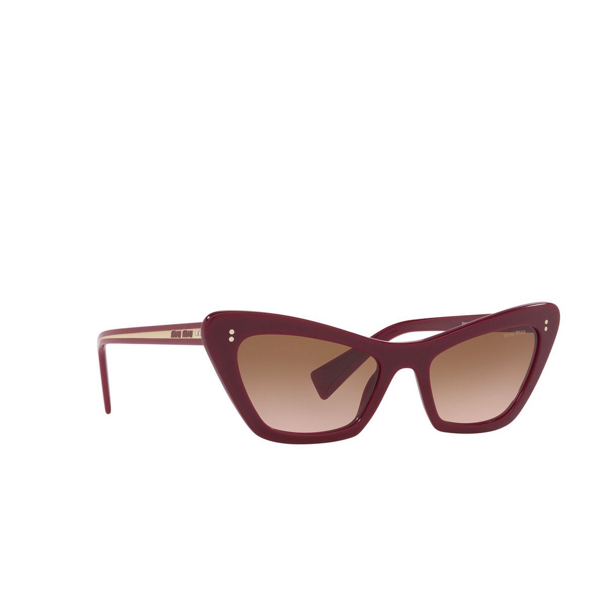 Miu Miu® Cat-eye Sunglasses: MU 03XS color Bordeaux USH0A6 - three-quarters view.