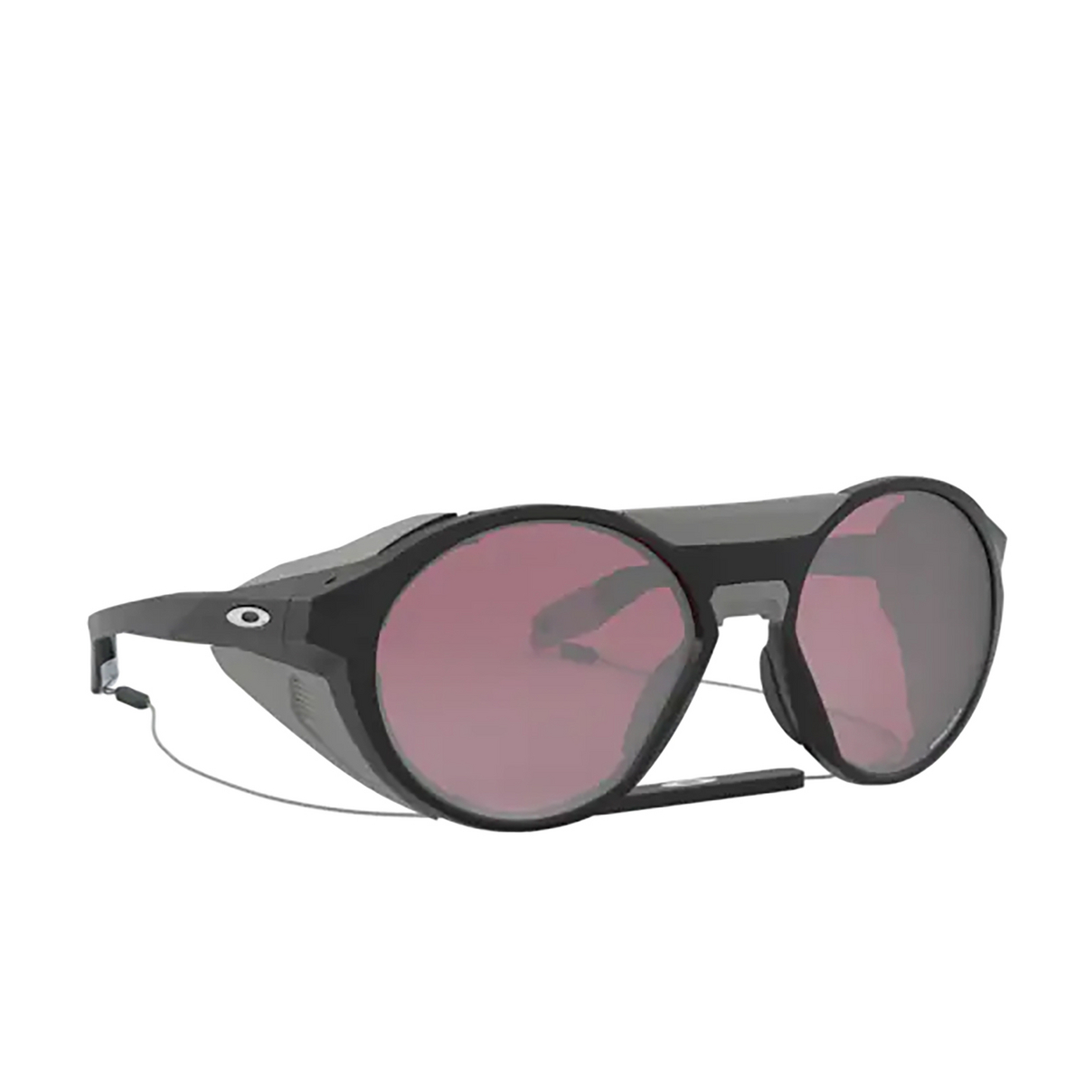 Oakley® Round Sunglasses: Clifden OO9440 color Matte Black 944001 - three-quarters view.