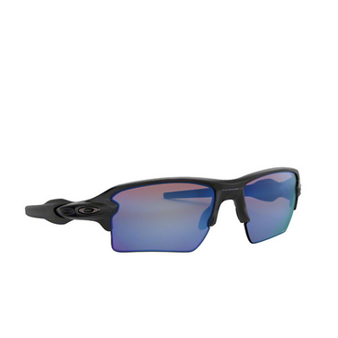 Oakley FLAK 2.0 XL Sunglasses 918858 matte black - three-quarters view