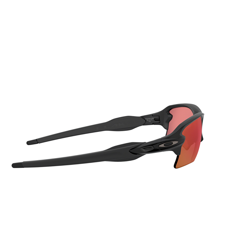 Oakley FLAK 2.0 XL Sunglasses 9188A7 matte black - 3/4
