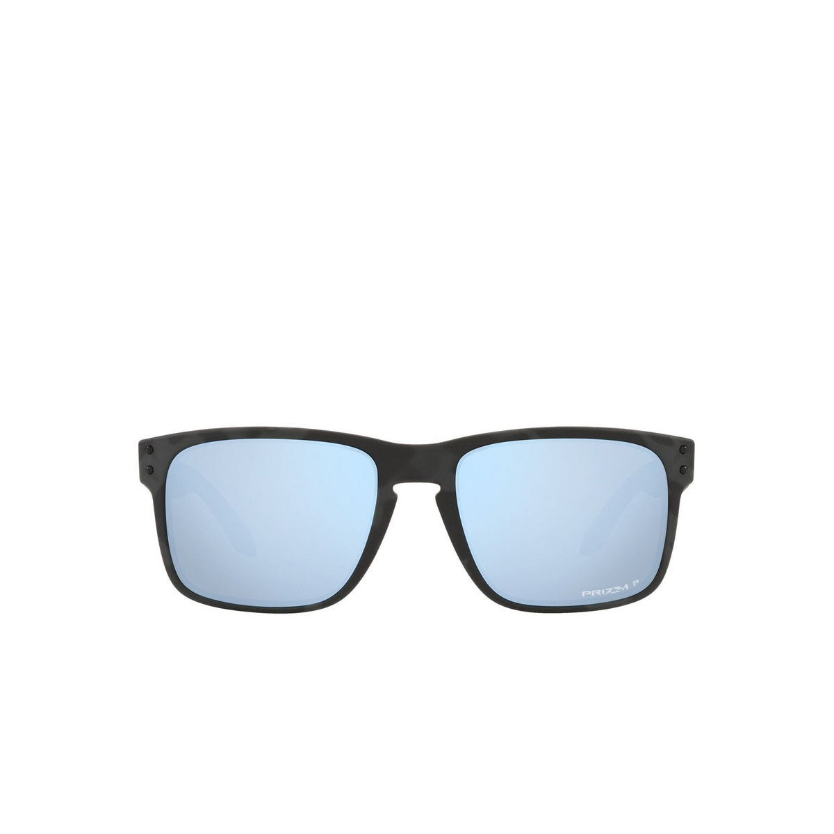 Oakley® Square Sunglasses: Holbrook OO9102 color Matte Black Camo 9102T9 - front view.