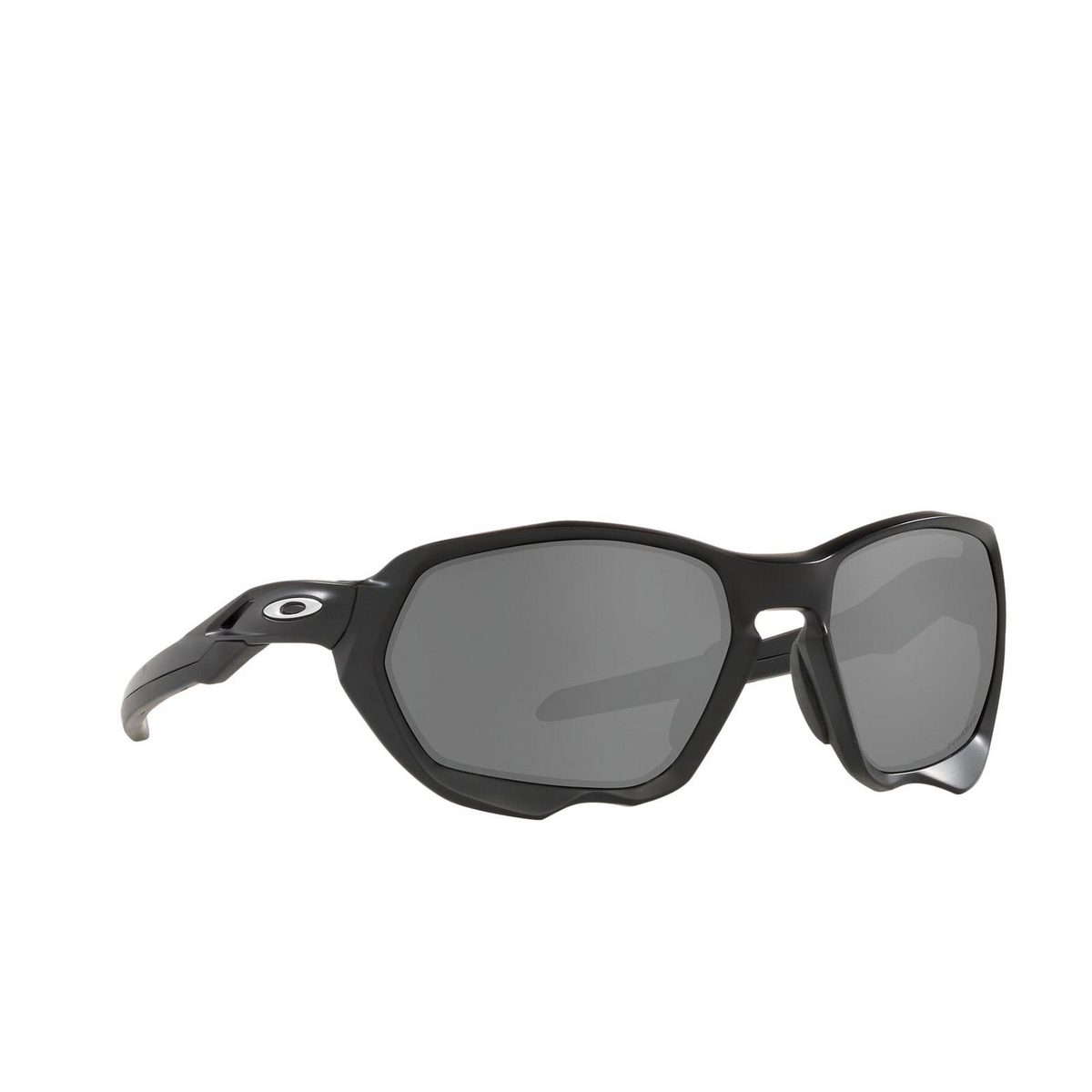 Oakley PLAZMA Sunglasses 901906 Matte Black - three-quarters view