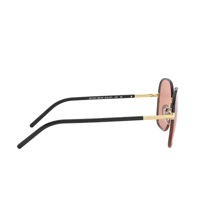 Prada PR 67XS Sunglasses 01H1P1 black / brown - 3/4