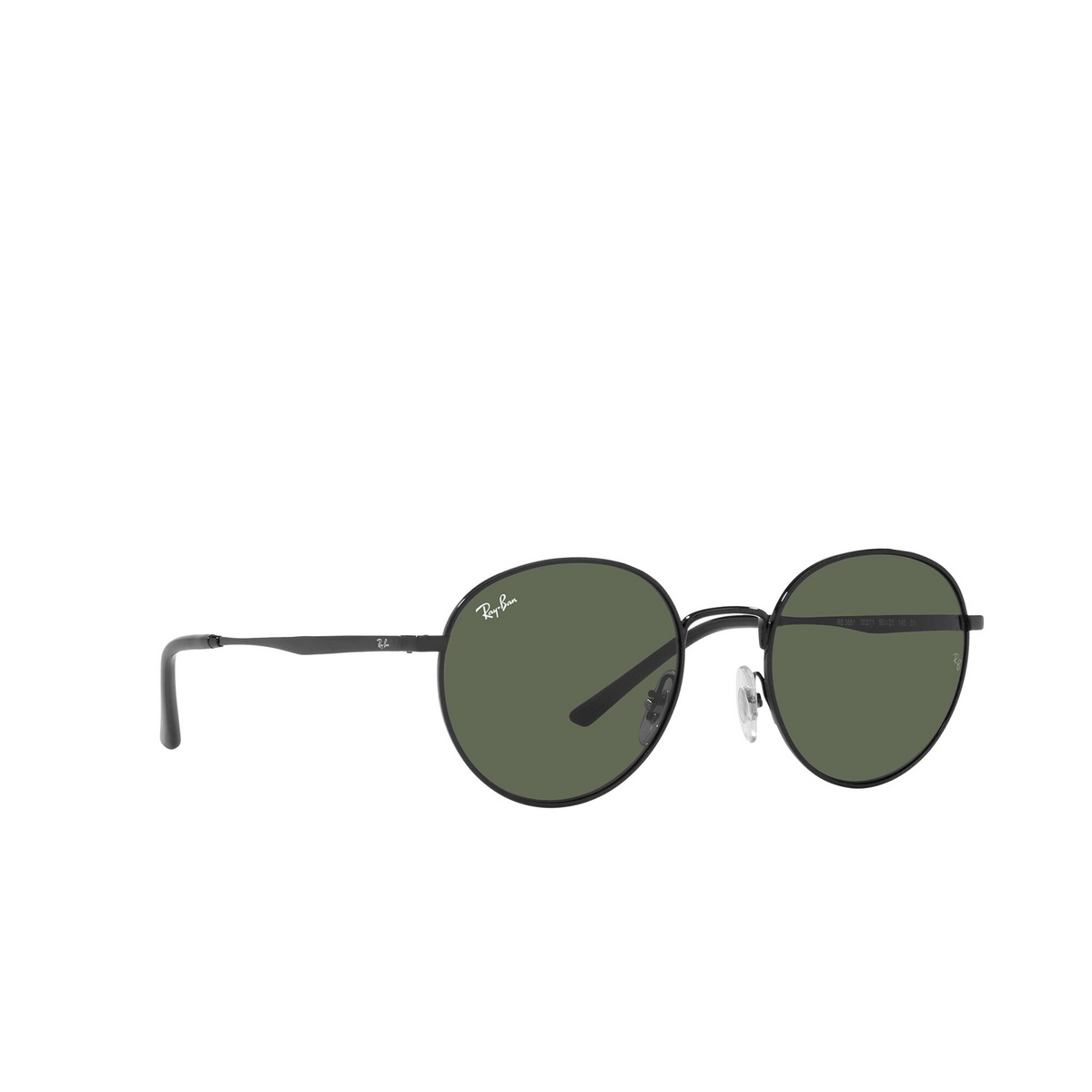 Ray-Ban® Round Sunglasses: RB3681 color Black 002/71 - three-quarters view.