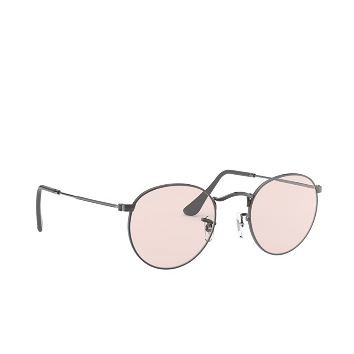 Ray-Ban ROUND METAL Sunglasses 004/T5 Gunmetal - three-quarters view