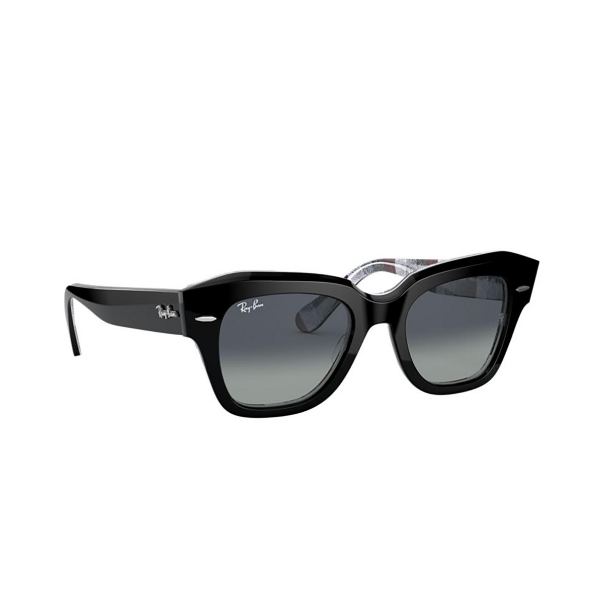 Ray-Ban STATE STREET Sunglasses 13183A BLACK ON CHEVRON GREY / BURGUNDY - three-quarters view