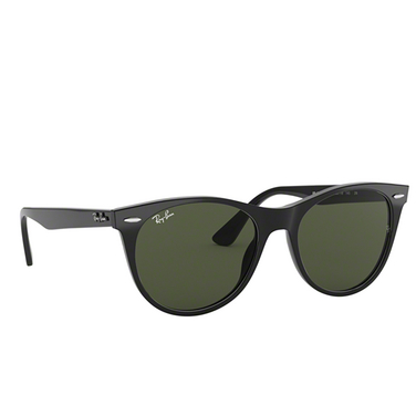 Ray-Ban WAYFARER II Sunglasses 901/31 black - three-quarters view