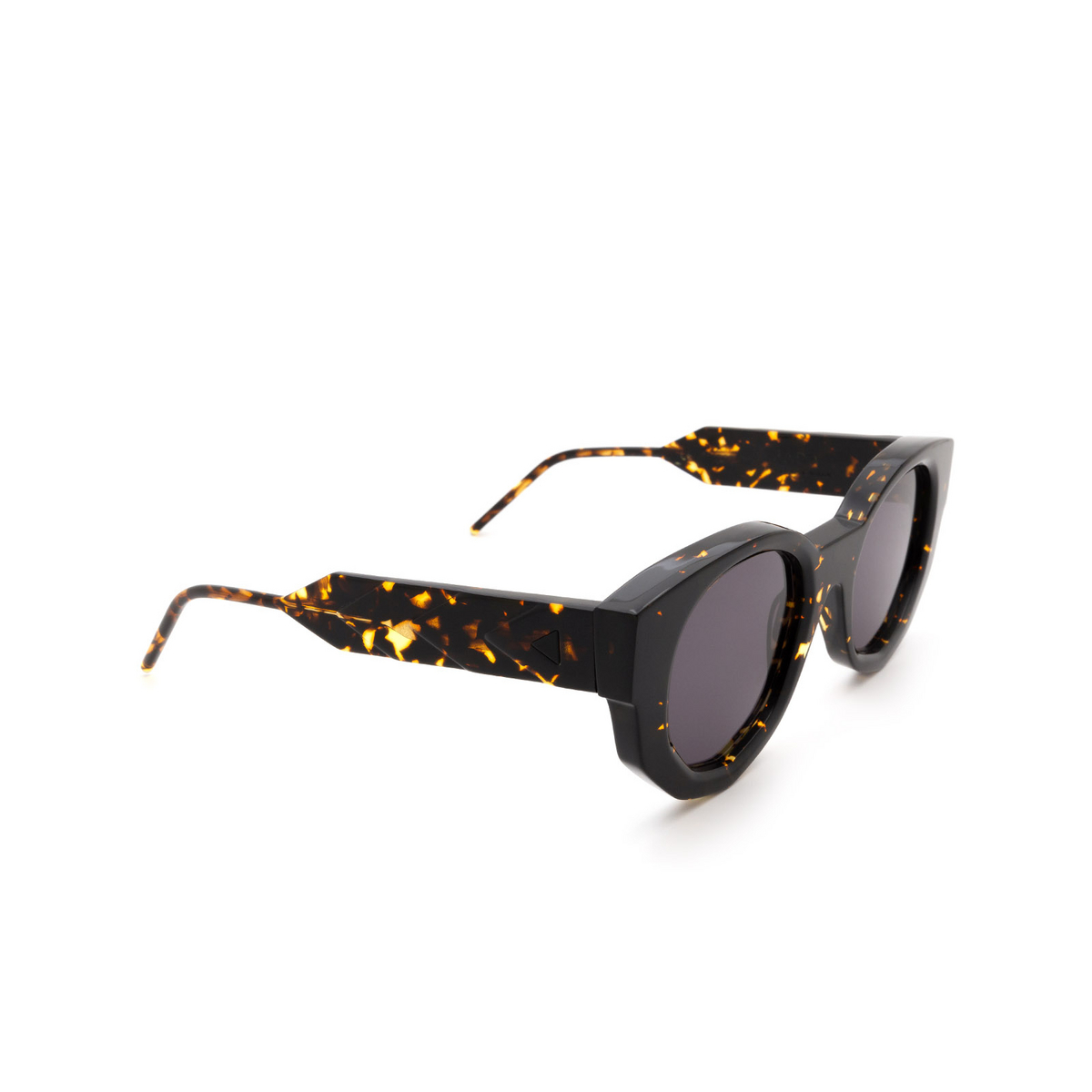 Soya® Irregular Sunglasses: Jada color Havana Hvs-fs - three-quarters view.