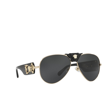 Versace VE2150Q Sonnenbrillen 100287 gold - Dreiviertelansicht
