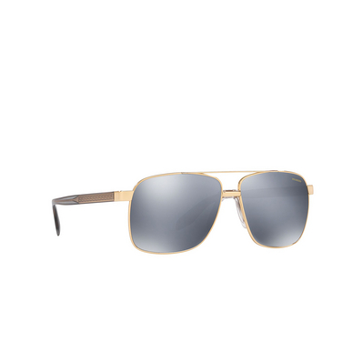 Versace VE2174 Sonnenbrillen 1002Z3 gold - Dreiviertelansicht