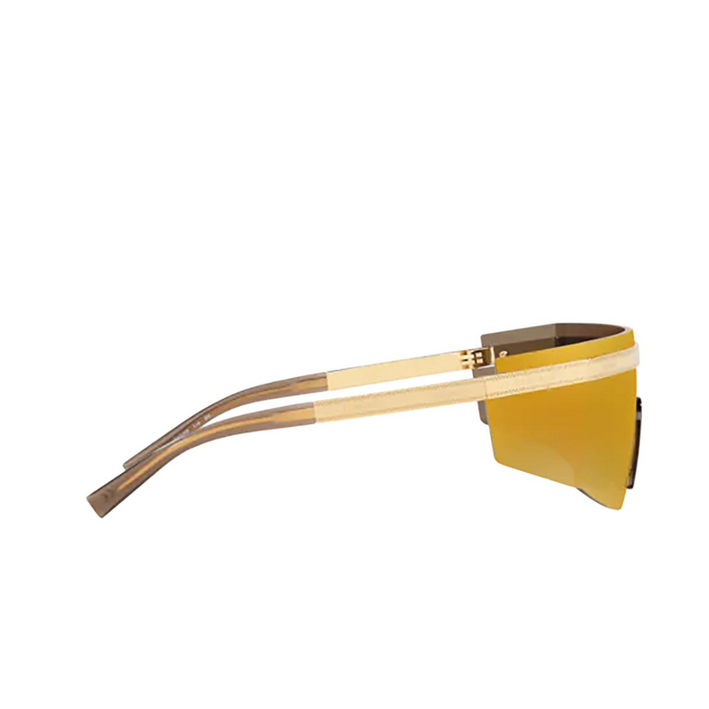 Versace VE2208 Sunglasses 10027P gold - 3/4