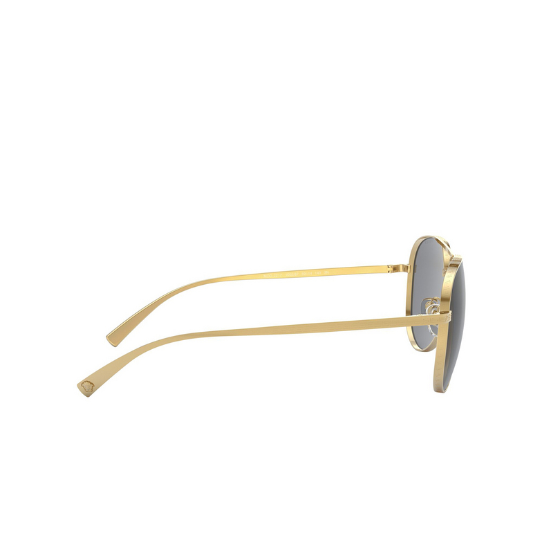 Versace VE2217 Sunglasses 100287 gold - 3/4