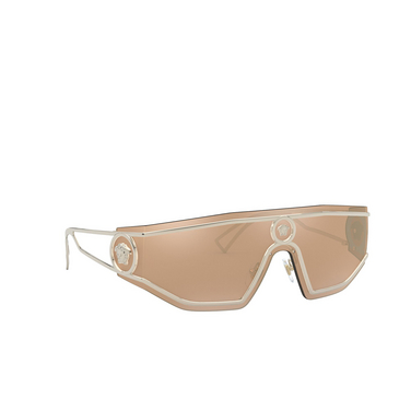 Versace VE2226 Sunglasses 12527P pale gold - three-quarters view