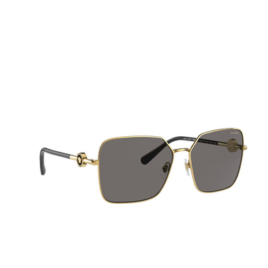 Versace VE2227 Sunglasses 100281 gold - three-quarters view