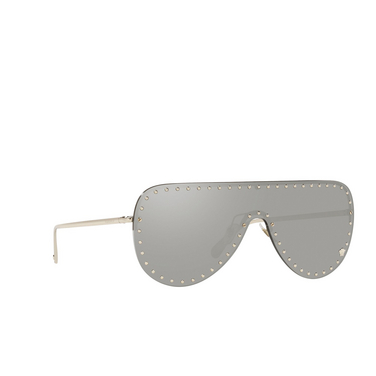 Versace VE2230B Sunglasses 12526G pale gold - three-quarters view