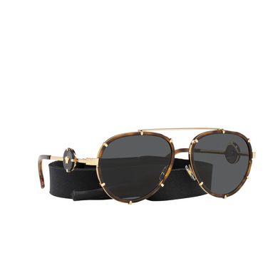 Versace VE2232 Sunglasses 147087 havana - three-quarters view
