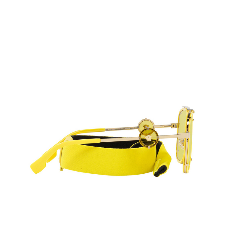 Versace VE2233 Sunglasses 14736D yellow - 3/4