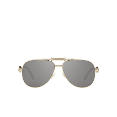 Gafas de sol Versace VE2236 12526G pale gold - Vista delantera