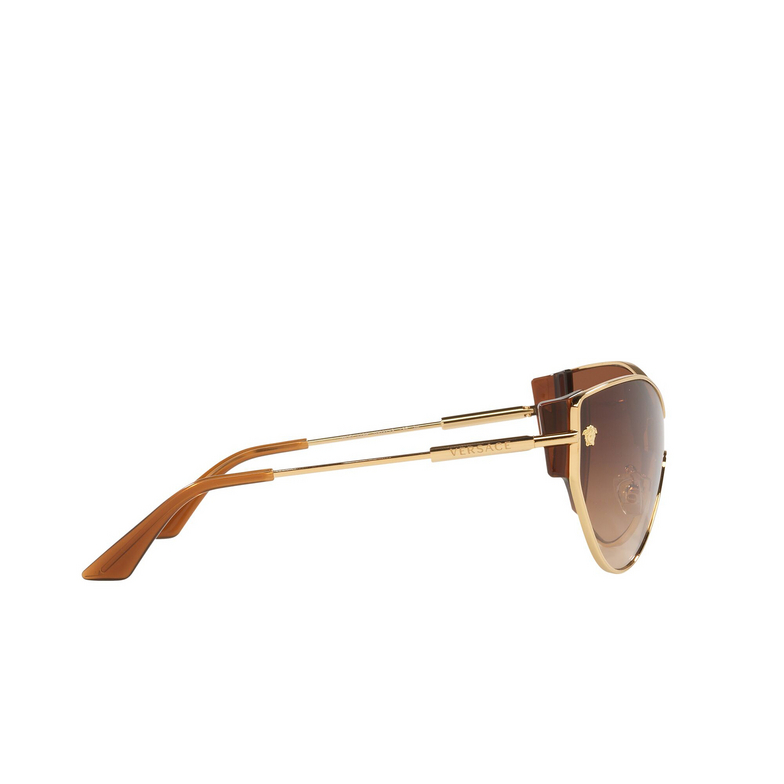 Versace VE2239 Sunglasses 100213 gold - 3/4