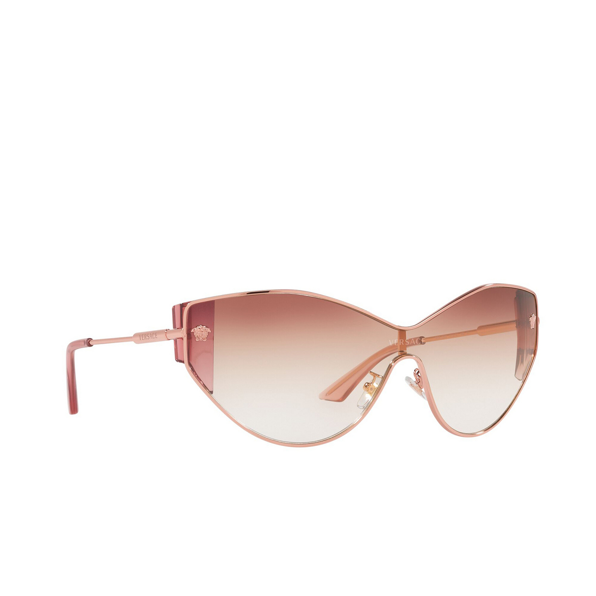 Versace® Cat-eye Sunglasses: VE2239 color Gold 14120P - three-quarters view.