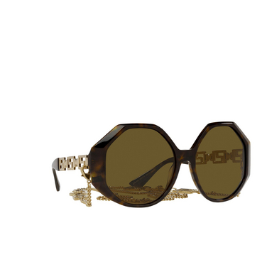 Gafas de sol Versace VE4395 534673 havana - Vista tres cuartos