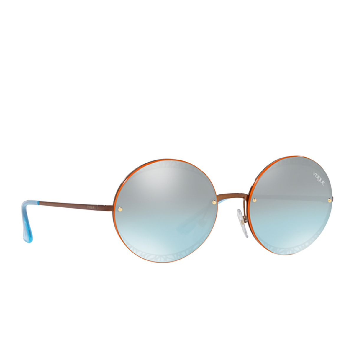 Vogue® Round Sunglasses: VO4118S color Copper 50747C - three-quarters view.