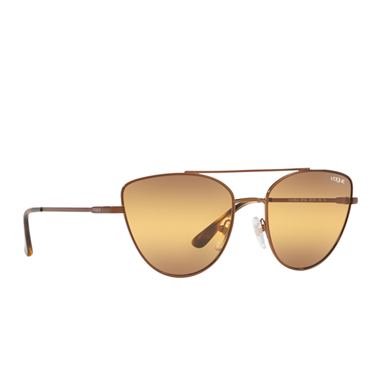 Vogue VO4130S Sunglasses 50740L COPPER - three-quarters view