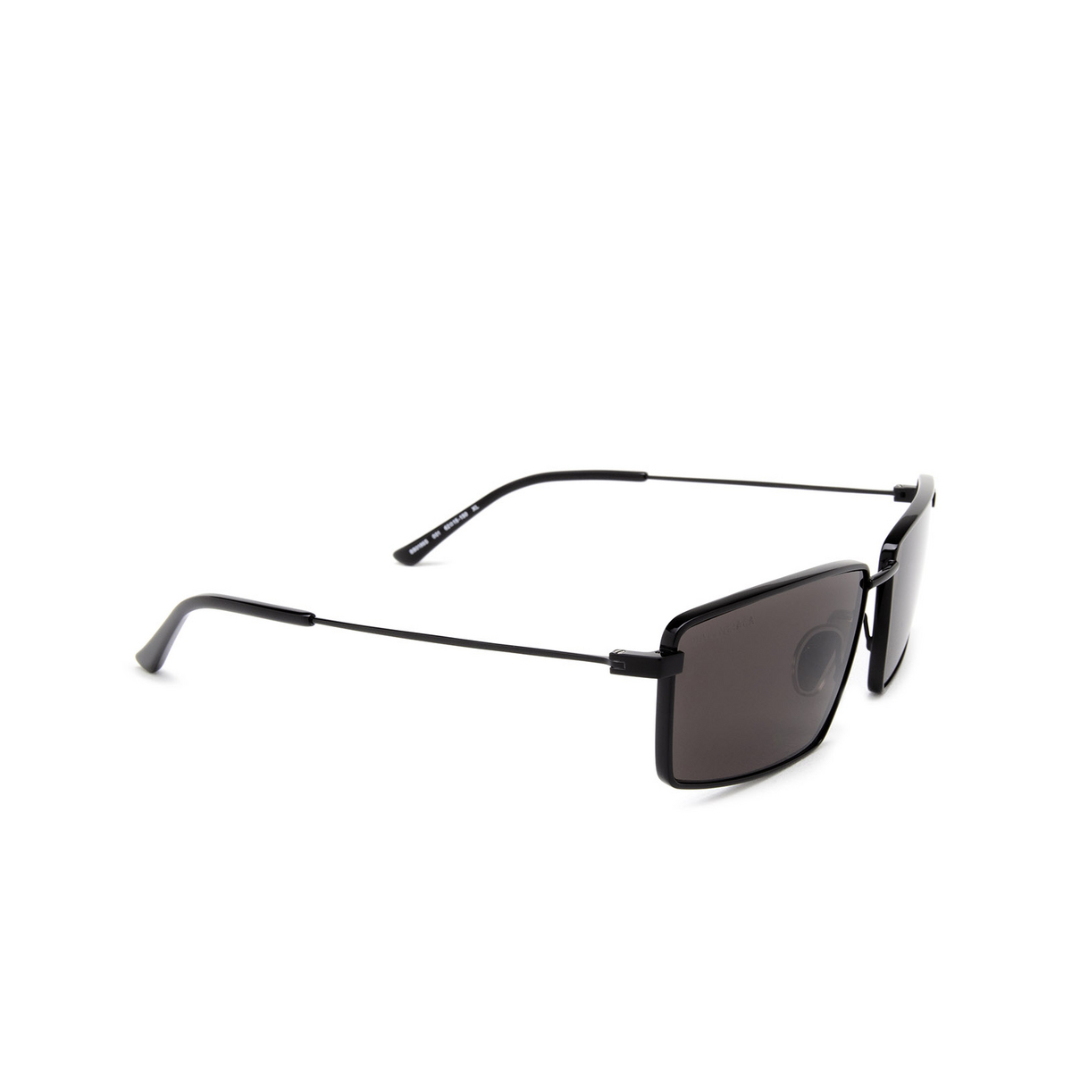 Balenciaga® Rectangle Sunglasses: BB0195S color Black 001 - three-quarters view.