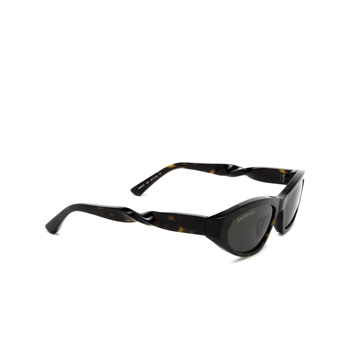 Balenciaga® Cat-eye Sunglasses: Twist Cat BB0207S color Havana 002 - three-quarters view.