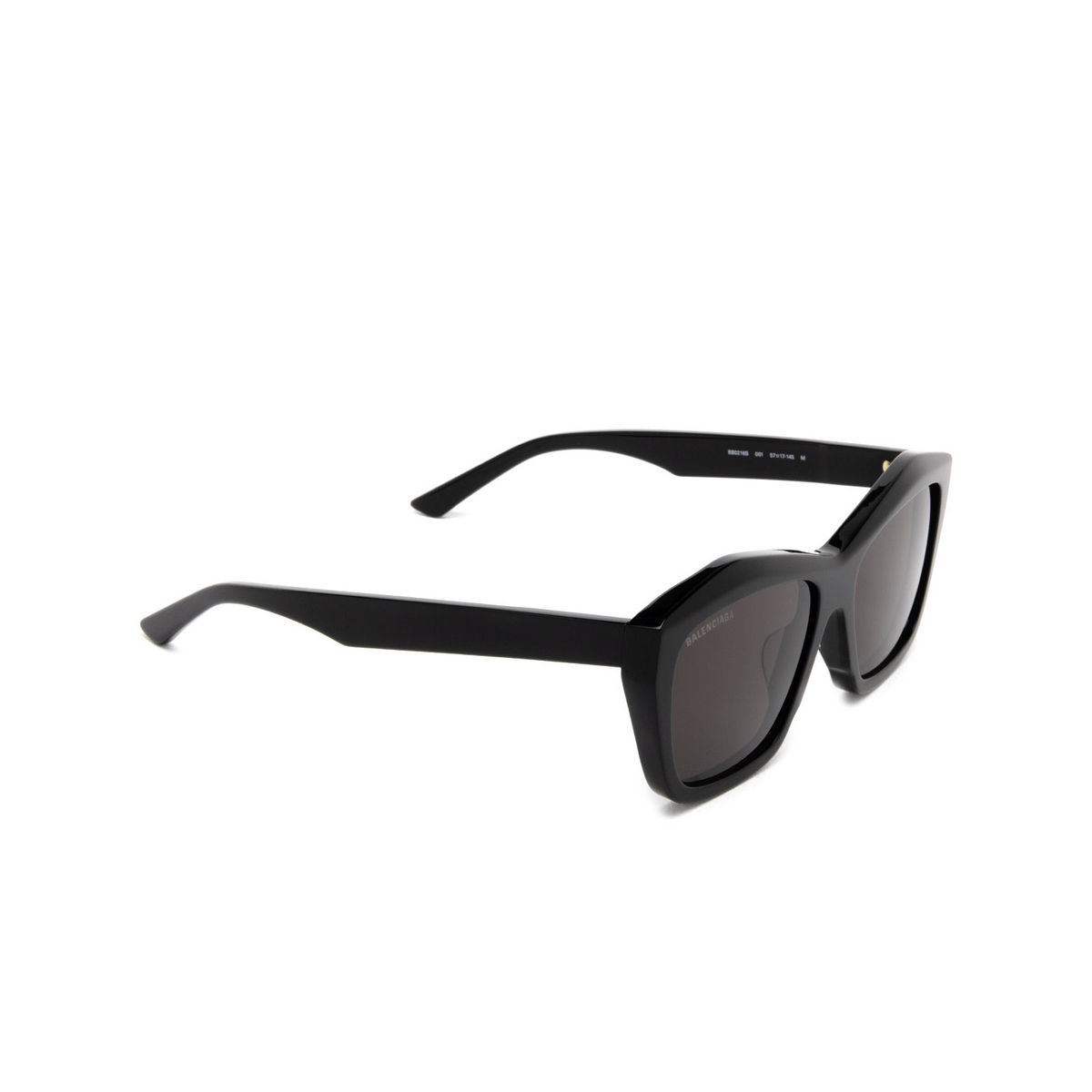 Balenciaga® Irregular Sunglasses: BB0216S color Black 001 - three-quarters view.