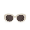 Gafas de sol Balenciaga BB0235S 004 white - Miniatura del producto 1/4