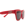 Gafas de sol Balenciaga BB0237SA 003 red - Miniatura del producto 3/4