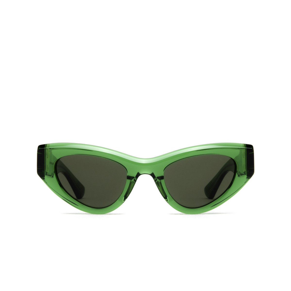 Bottega Veneta® Cat-eye Sunglasses: BV1142S color Green 004 - front view.