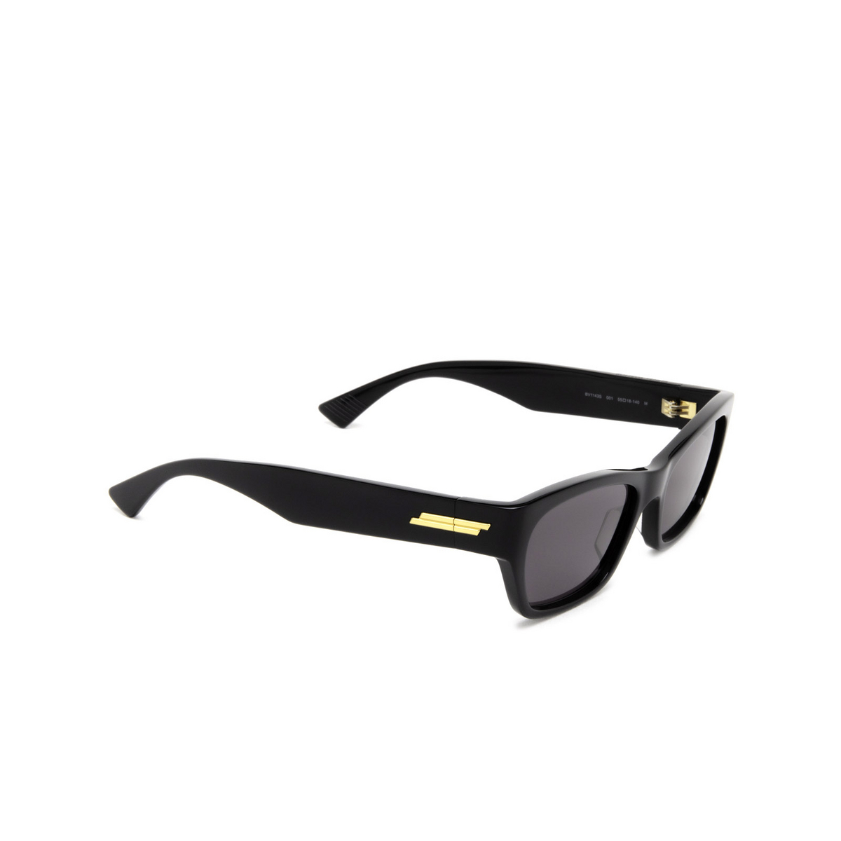 Bottega Veneta® Cat-eye Sunglasses: BV1143S color Black 001 - three-quarters view.