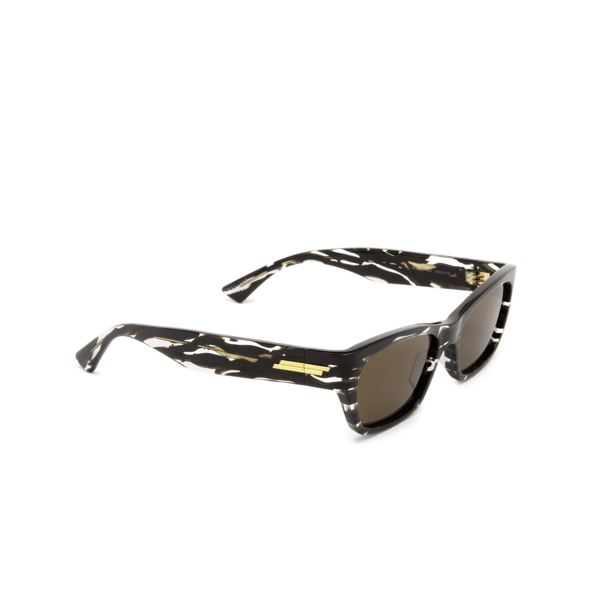 Bottega Veneta® Cat-eye Sunglasses: BV1143S color Brown 003 - three-quarters view.