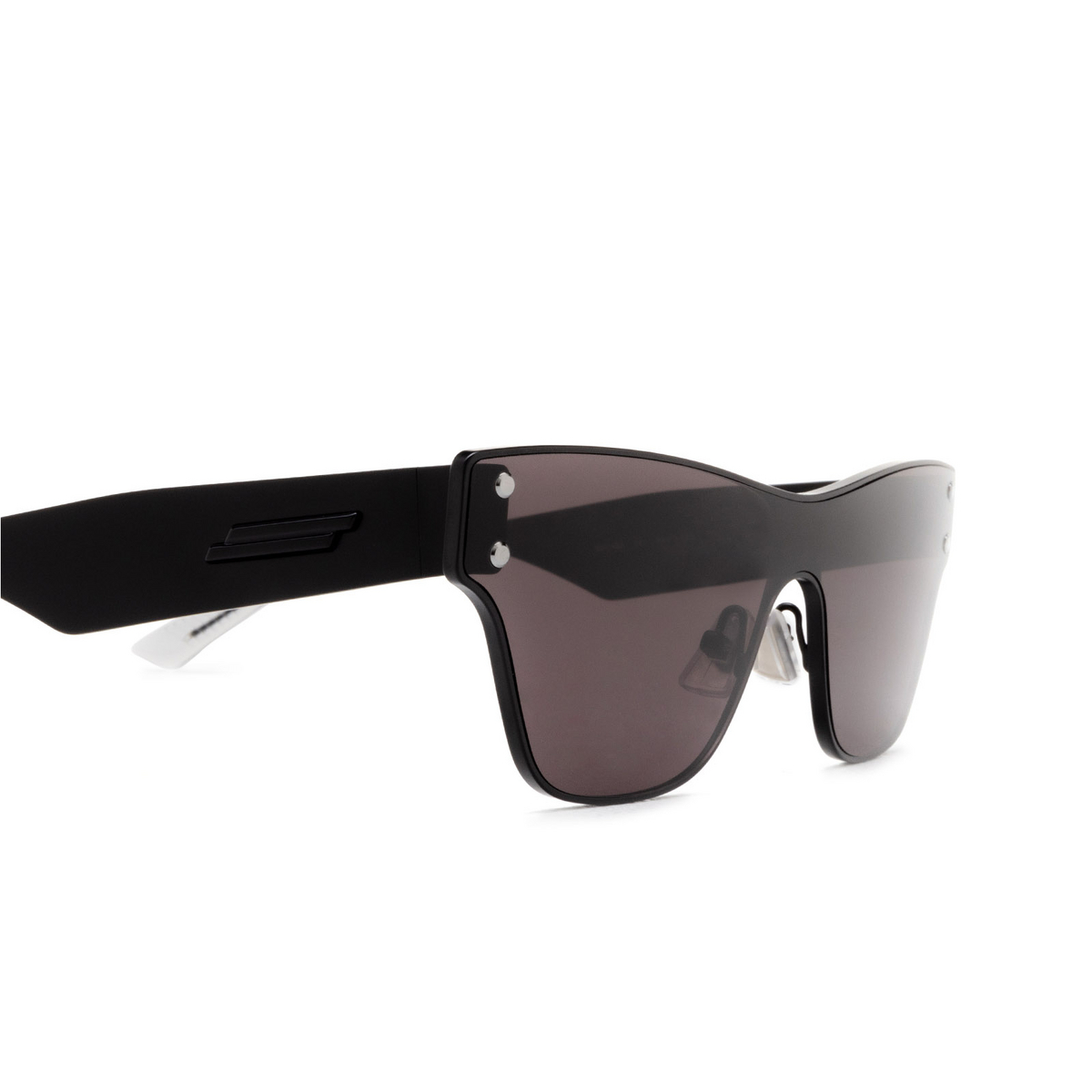 Bottega Veneta BV1148S Sunglasses 001 Black - product thumbnail 3/4