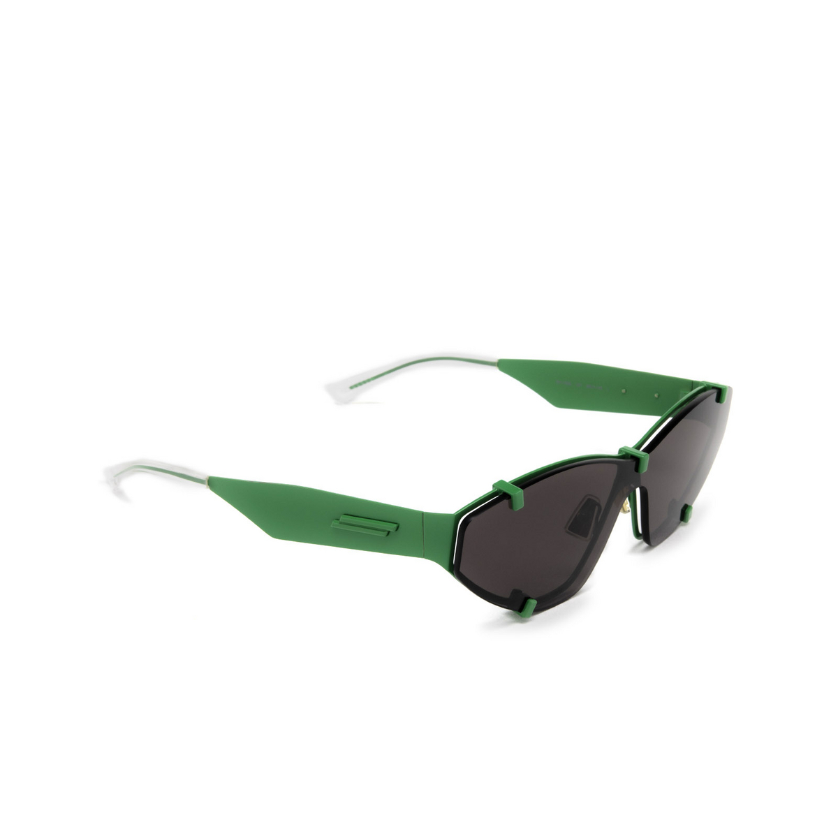 Bottega Veneta® Irregular Sunglasses: BV1165S color Green 001 - three-quarters view.
