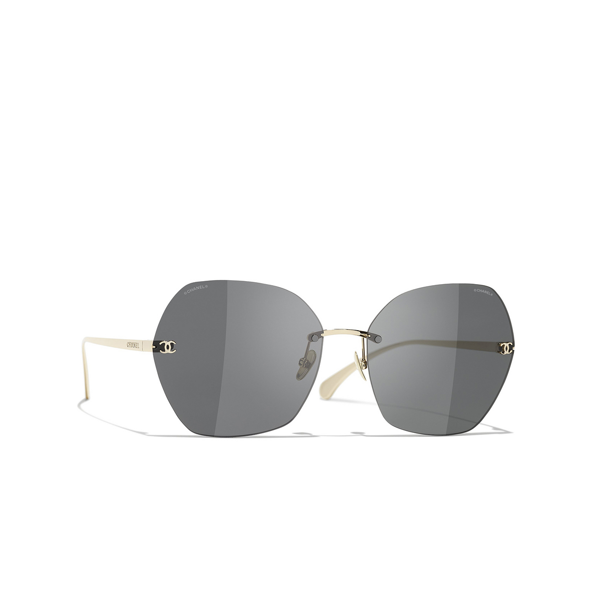 CHANEL square Sunglasses C395S4 Gold - three-quarters view