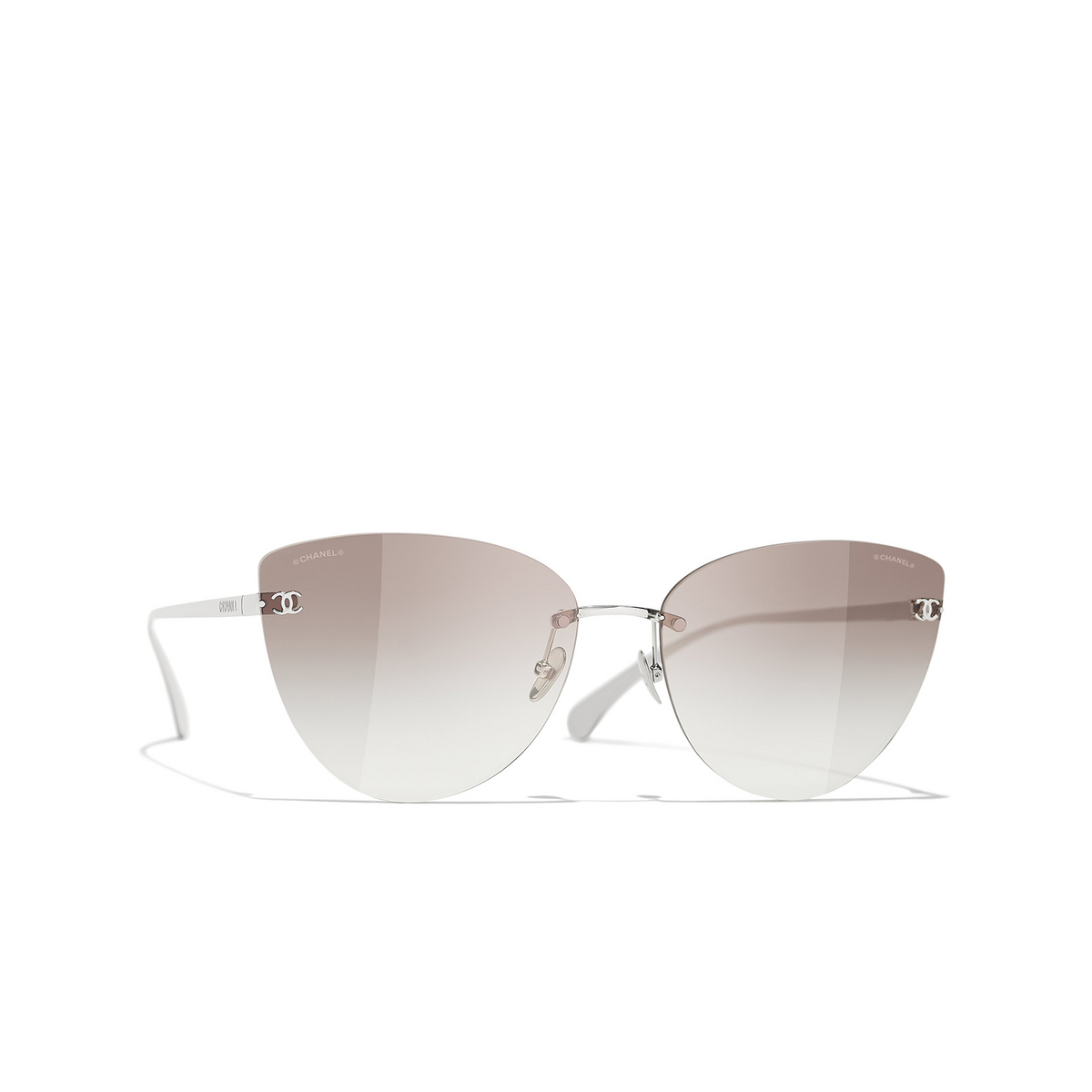 CHANEL cateye Sunglasses C12413 Silver - three-quarters view