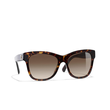 CHANEL square Sunglasses C714S5 brown - three-quarters view